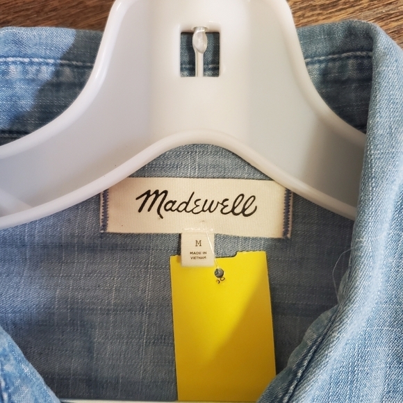 Madewell Chambray Tie Front Top Womens Medium Blue Button Front Short Sleeve * - Picture 4 of 5